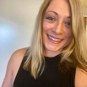 Meet your Posher, Erika